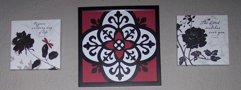 Black & White & Red All Over Wall Decor – photo 4