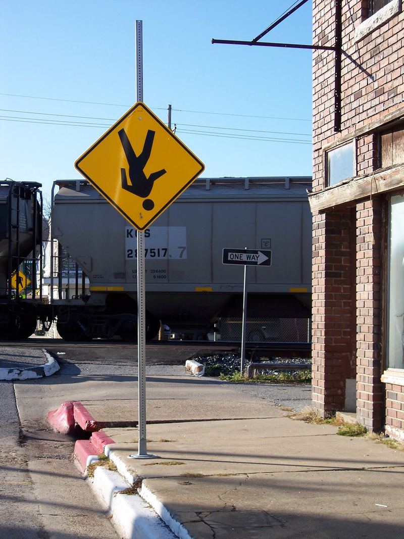 Waiting For a Train – photo 10