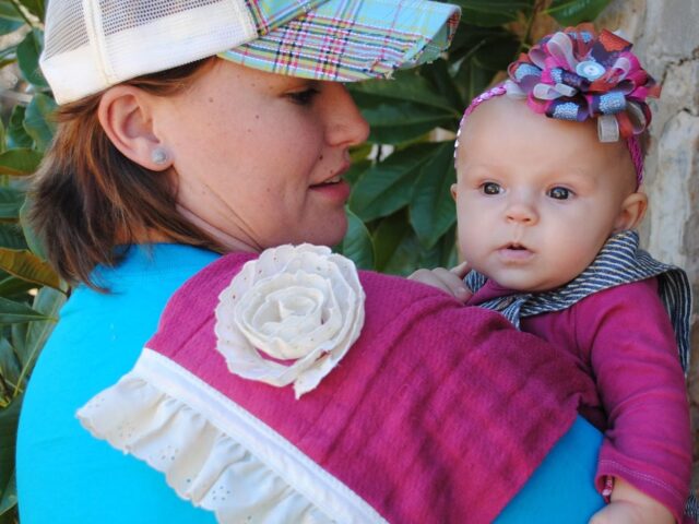 Burps Happen – Eyelet Rose Burp Cloth