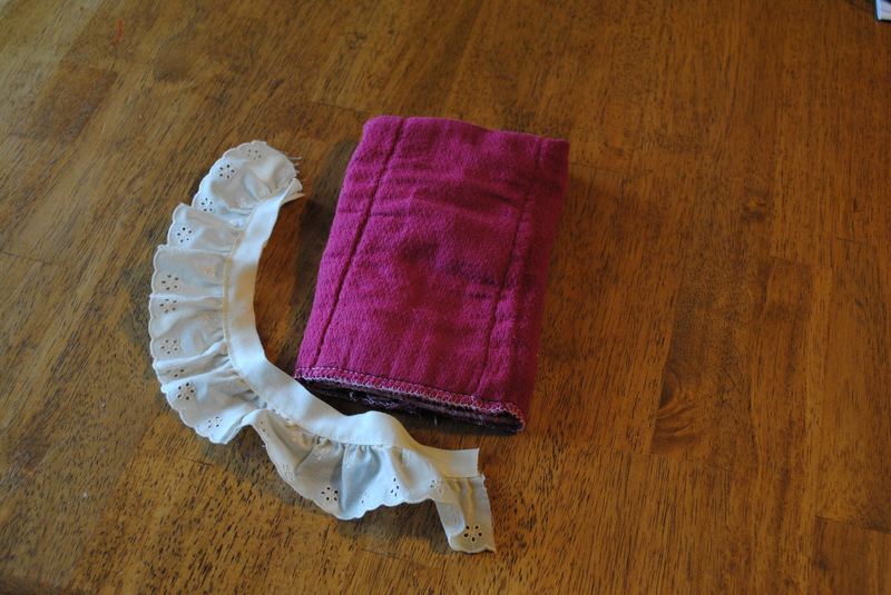 Burps Happen - Eyelet Rose Burp Cloth – photo 4