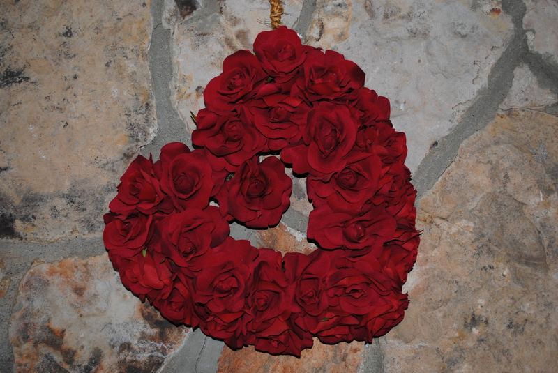 Love is... – photo 2