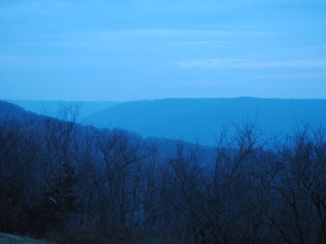 Sky Vue Lodge, Back Porch of the Ozarks