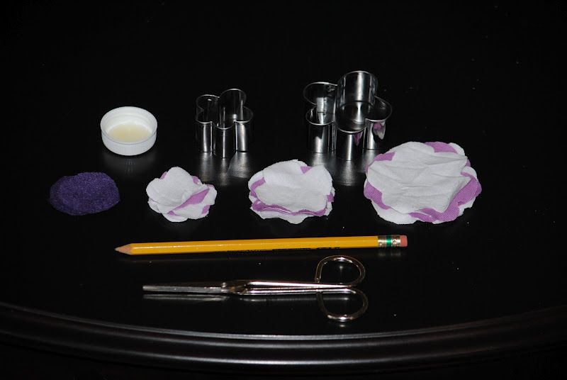 T-Shirt Makeover Corsage – photo 4