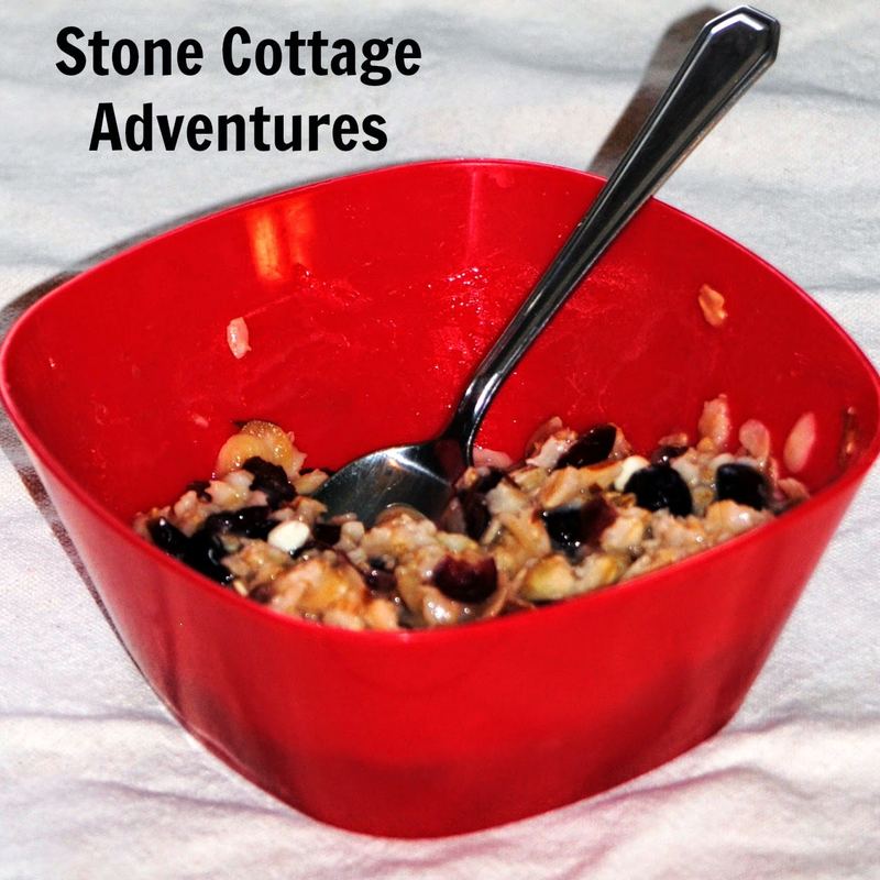 A New Twist on an Old Favorite - Cranberry, Almond and White Chocolate Oatmeal – photo 1