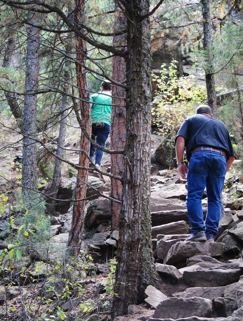 Hiking on Beaver Brook Trail – photo 11