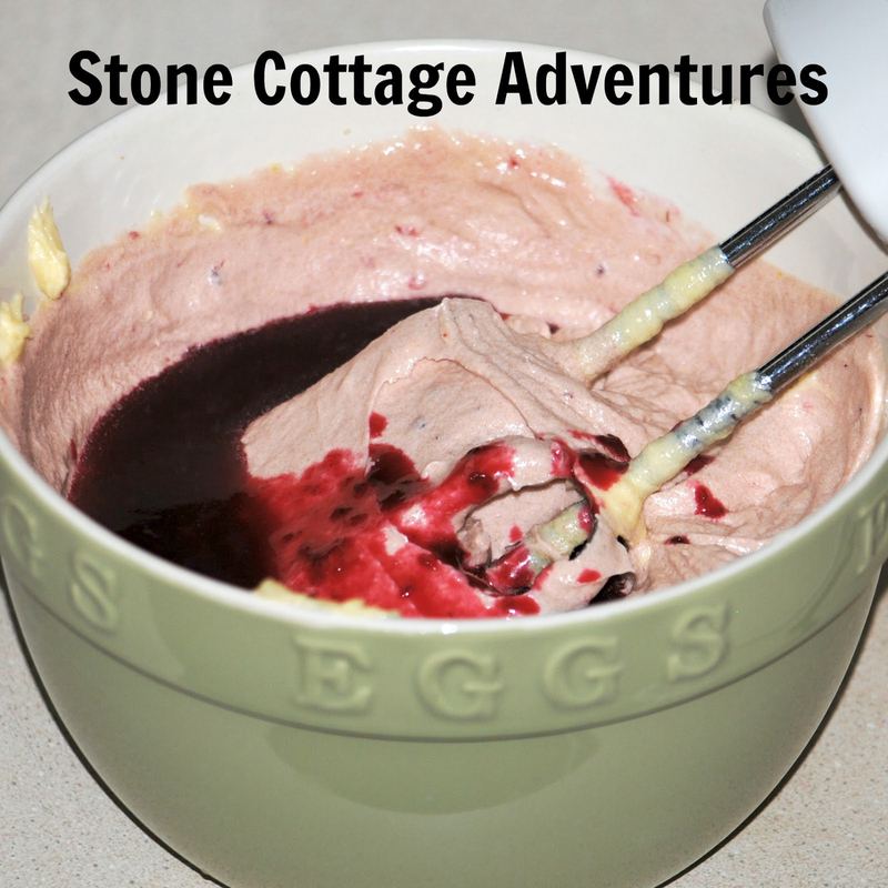 Blackberry Swirl Pound Cake – photo 2
