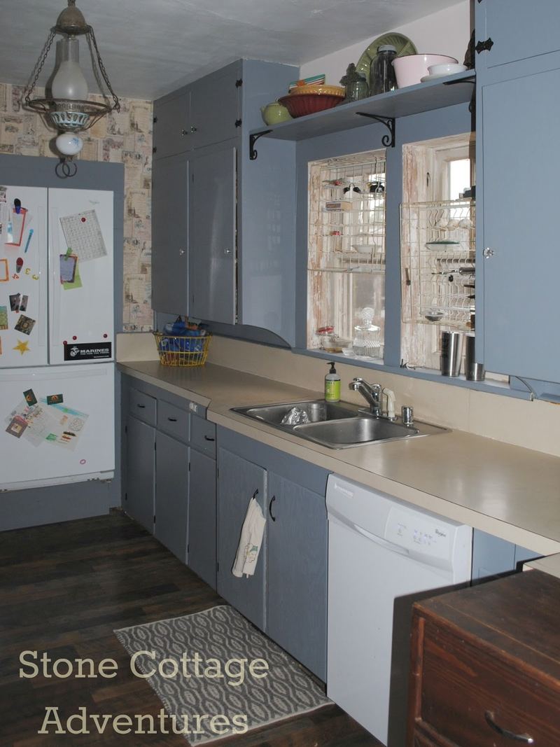 A Quick Tour of my Kitchen β photo 1