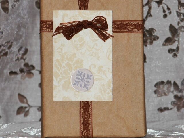 Gift Wrap Theme for 2017