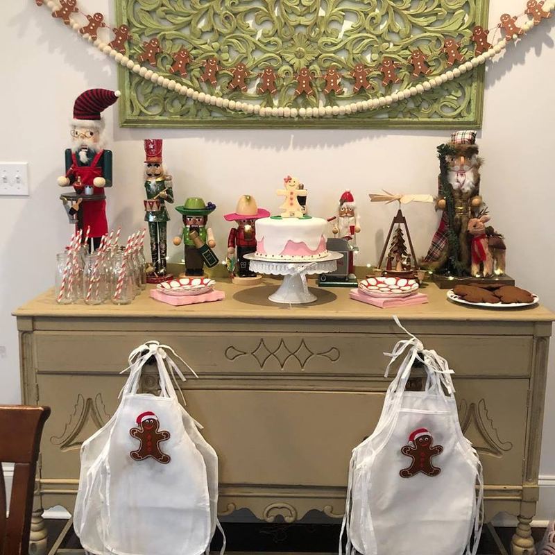 December Birthday Party Idea – photo 4