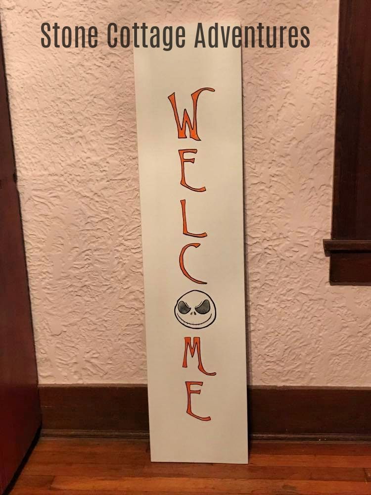 A Nightmare of a Welcome Sign – photo 3