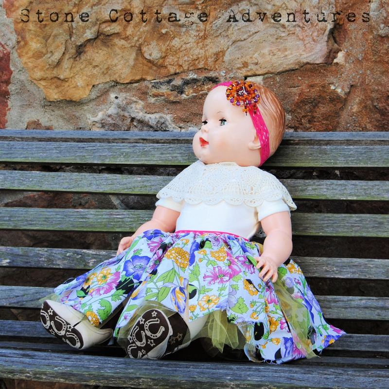 Grati-tutu-de, A Vintage Doll's Ensemble for November – photo 4