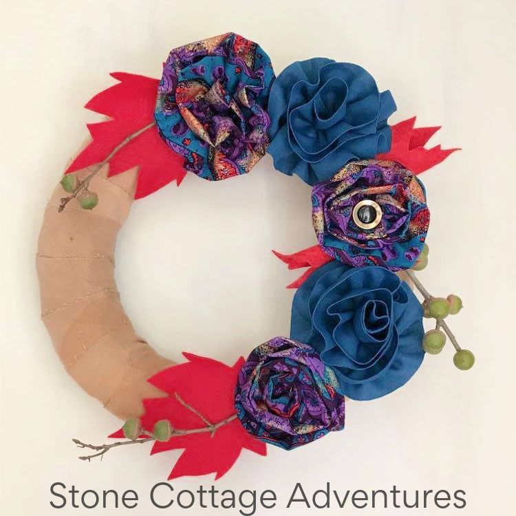 Sewing Fabric Flowers for an Autumn Wreath – photo 14