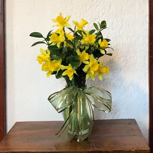 American Holly in Cut Bouquets – photo 1