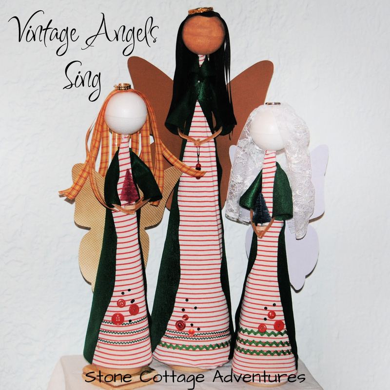 Vintage Angels Sing – photo 1
