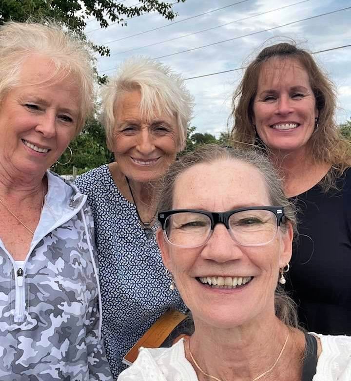 Lovely Lunch with Family – photo 1