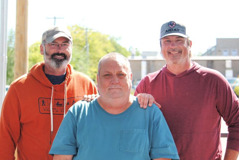 Wiley Shaves for Cancer – photo 8